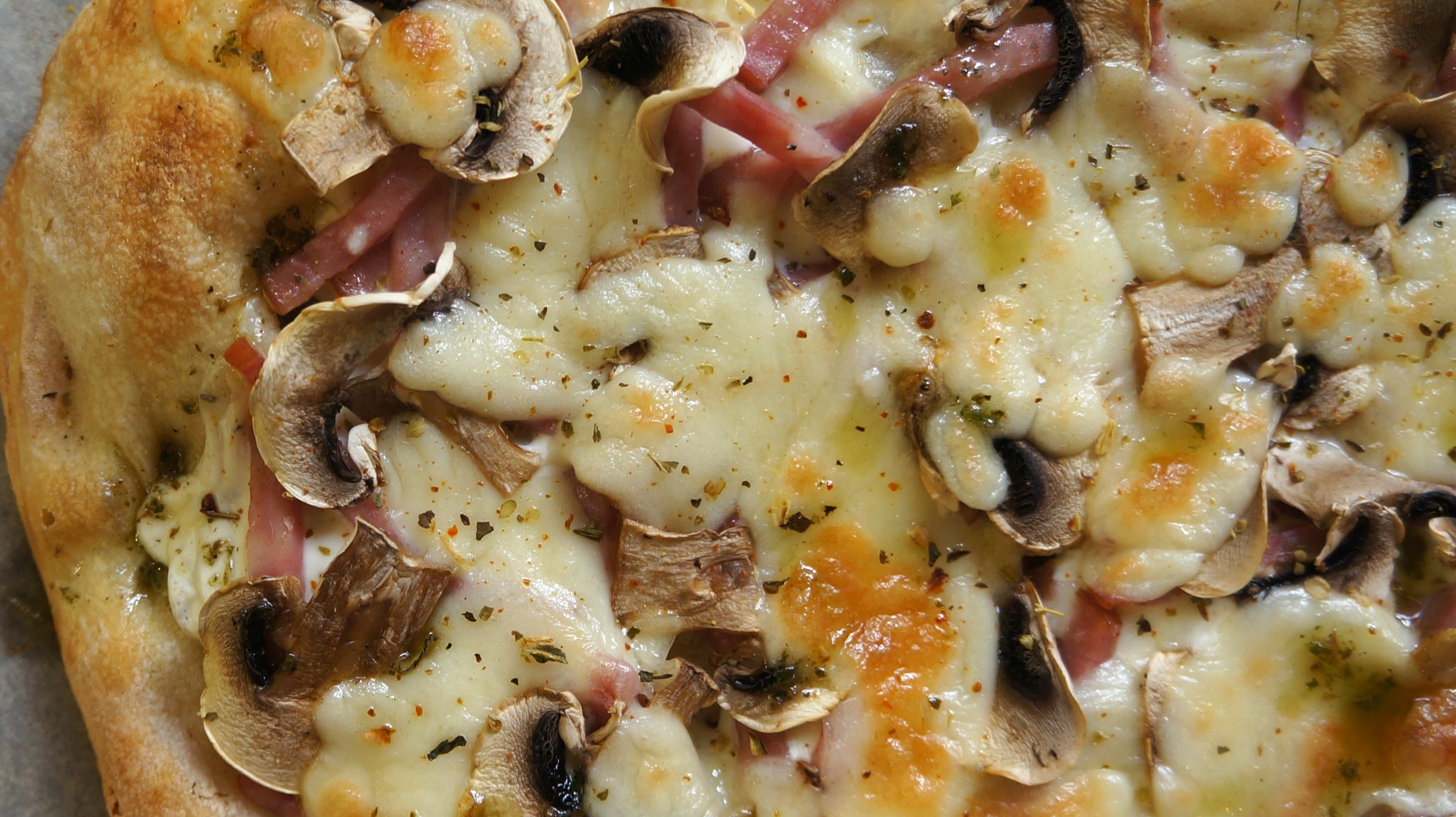 Домашняя пицца с грибами и базиликом – пошаговый рецепт приготовления с фото
