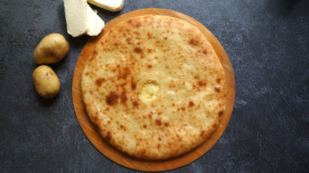 Картофджин с картофелем и сыром